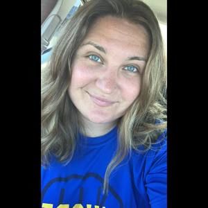 Meet your Posher, Holly